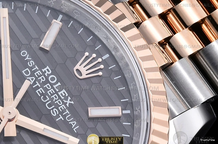 0111 Upgraded RDJ0454B – DJ 36mm Jub Flt 904L RG SS P-Grey Stk VSF VS 780